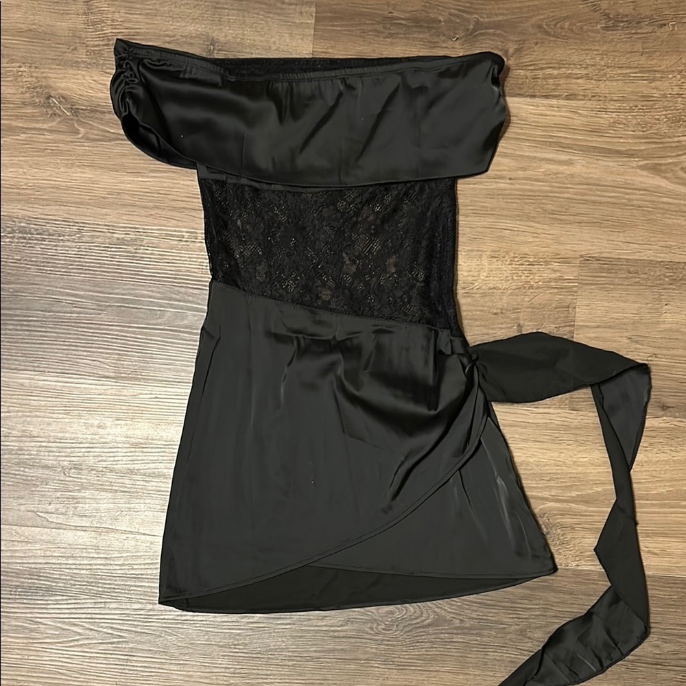 Elegant Black Off-Shoulder Dress
